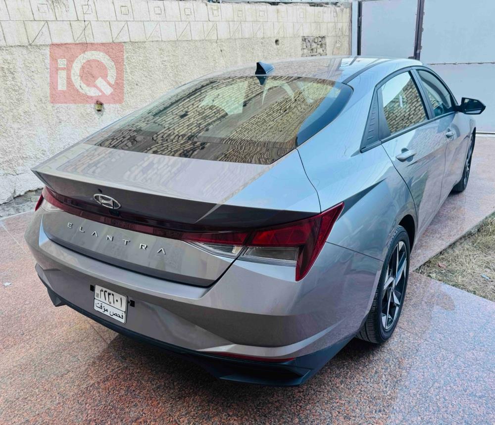 هیوندای ئەلەنترا